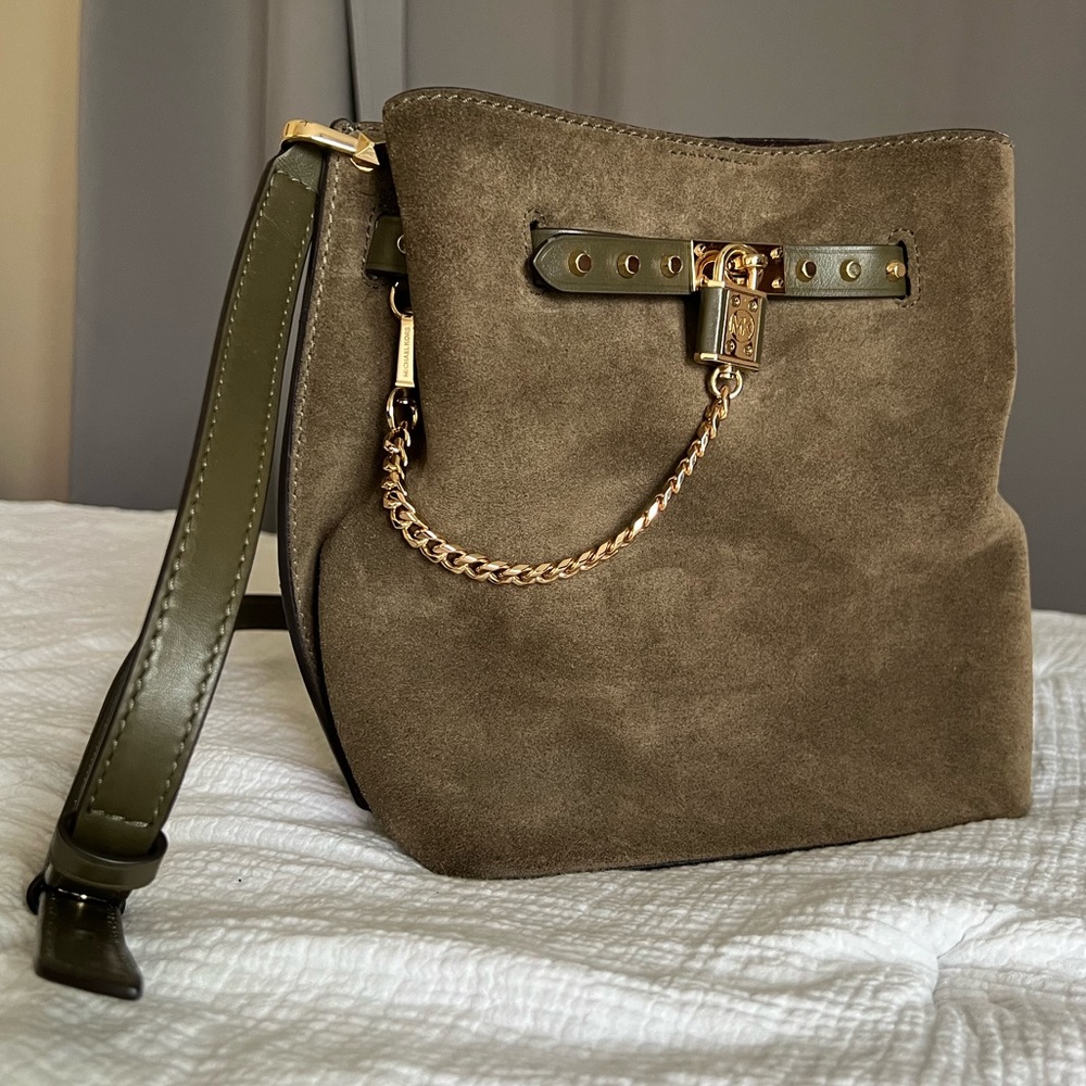 Luxury Michael Kors Hamilton Legacy Olive Green Suede Bucket Bag